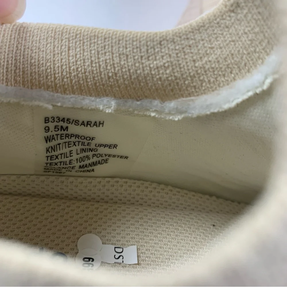 Blondo Womens Sarah Slip On‎ Knit Stretch Sneakers Tan Textured Wedge 9.5 NWOB